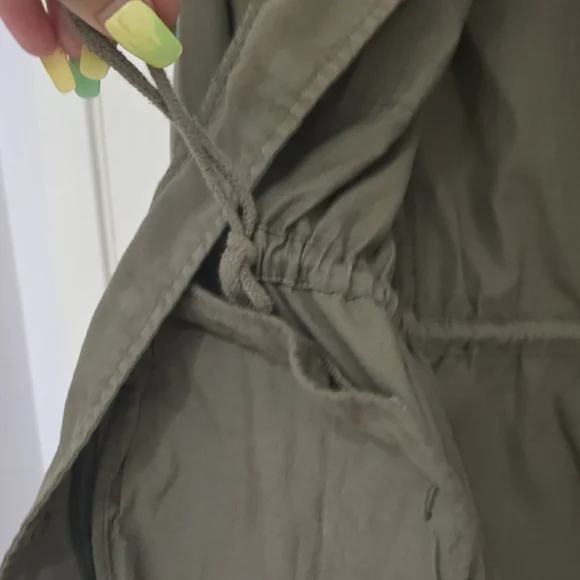 Chic Olive Utility Jacket Size Xs But Adjustable Waist Can Fit S - Picture 7 of 9
